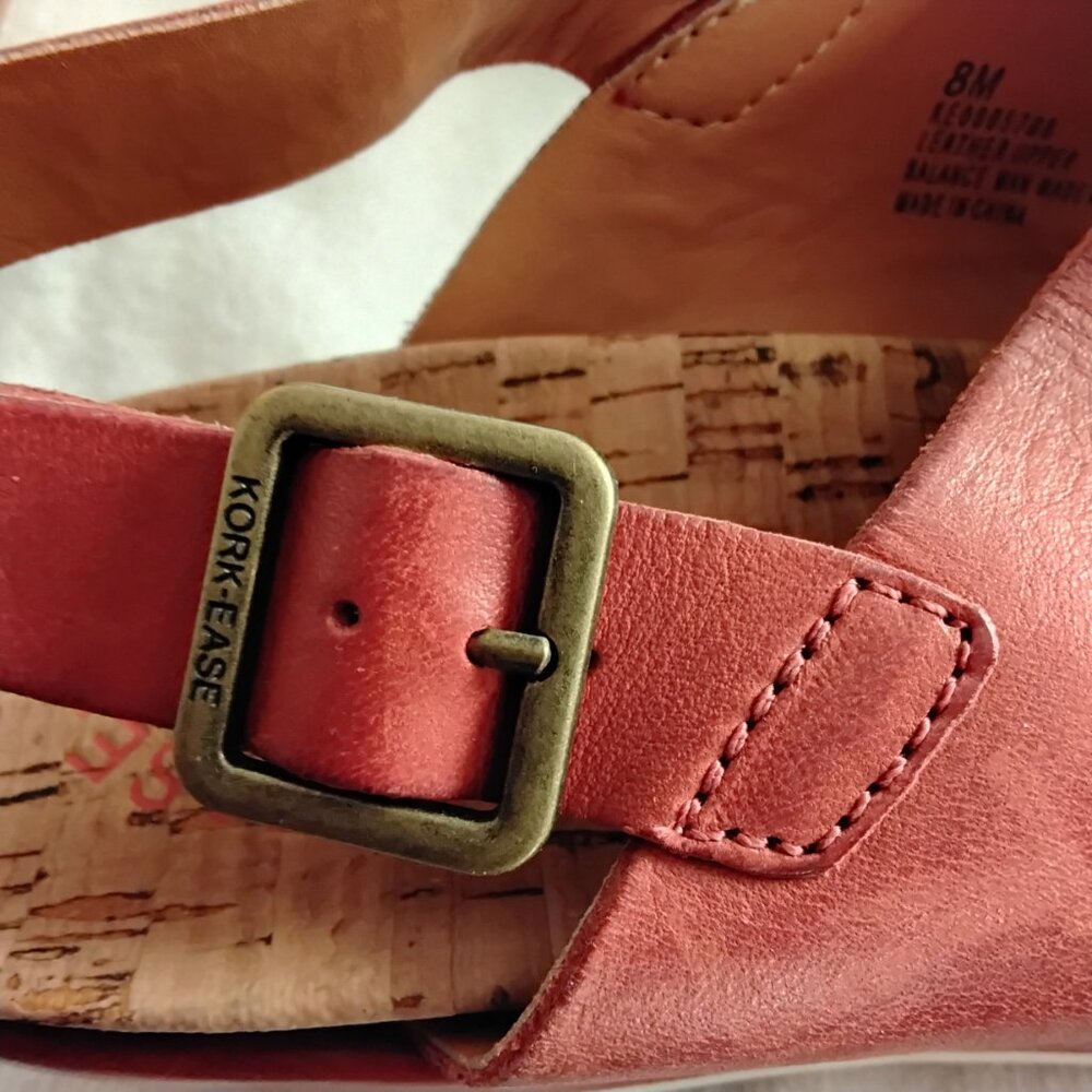 KORK EASE LEATHER WEDGE, BROWN, SZ. 8M - Picture 2 of 9